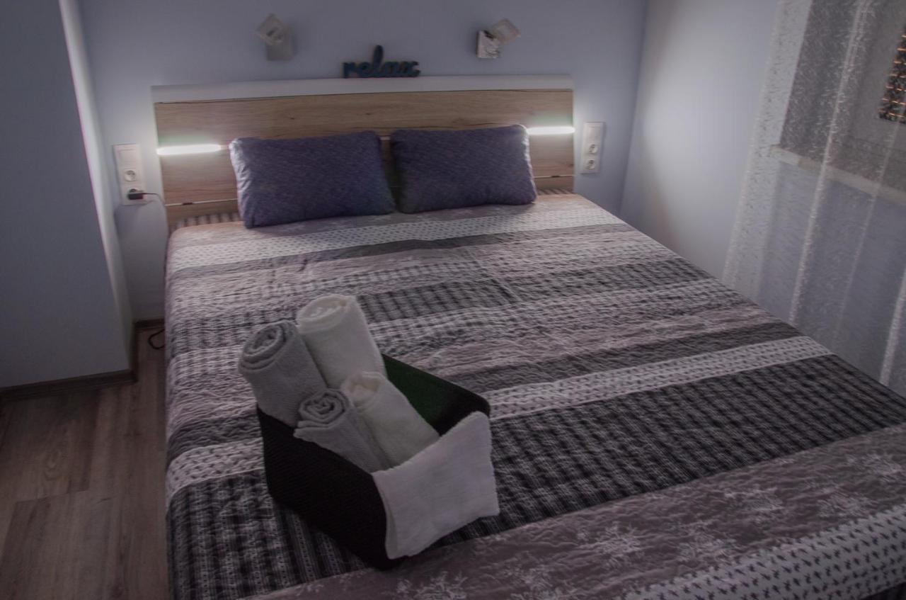 Oros House Apartmanhaz Orosháza Εξωτερικό φωτογραφία