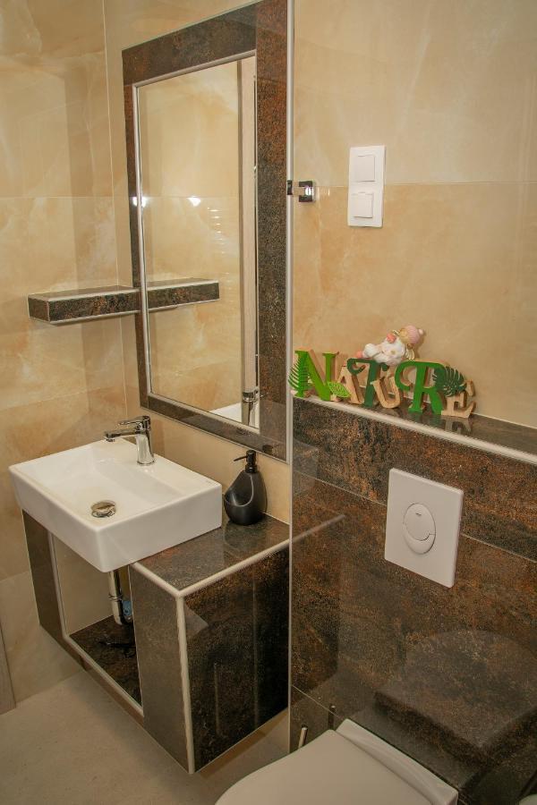 Oros House Apartmanhaz Orosháza Εξωτερικό φωτογραφία