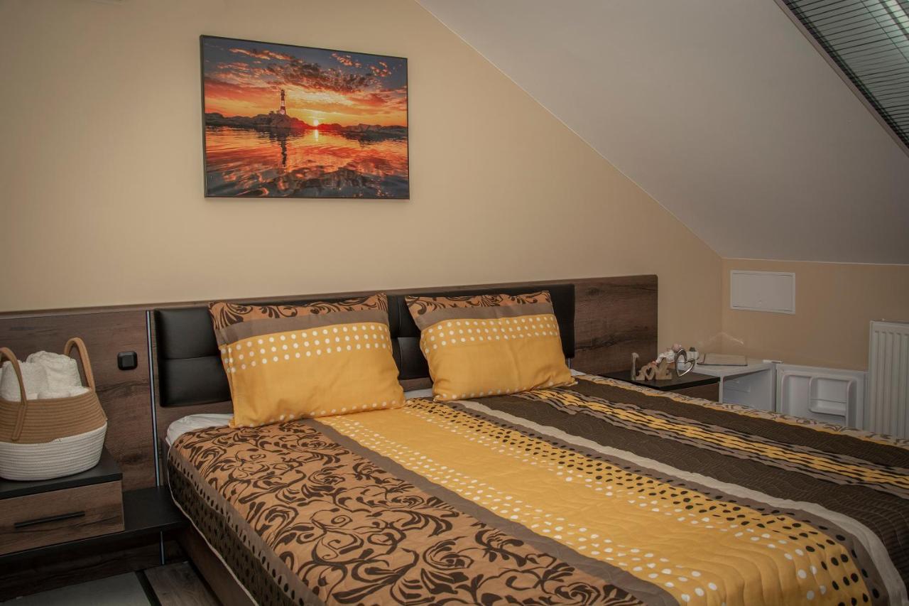 Oros House Apartmanhaz Orosháza Εξωτερικό φωτογραφία