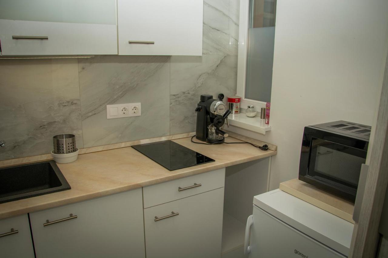 Oros House Apartmanhaz Orosháza Εξωτερικό φωτογραφία